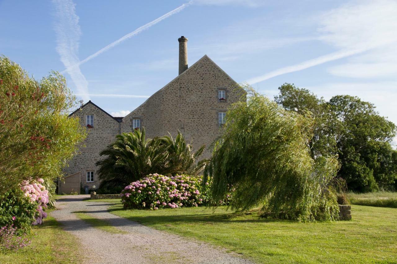 Le Moulin Du Couffon Hotel Kerlouan Exterior photo